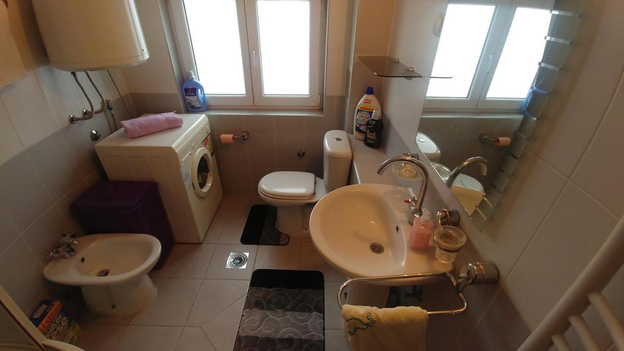 Talas Apartmani Belgrado Esterno foto