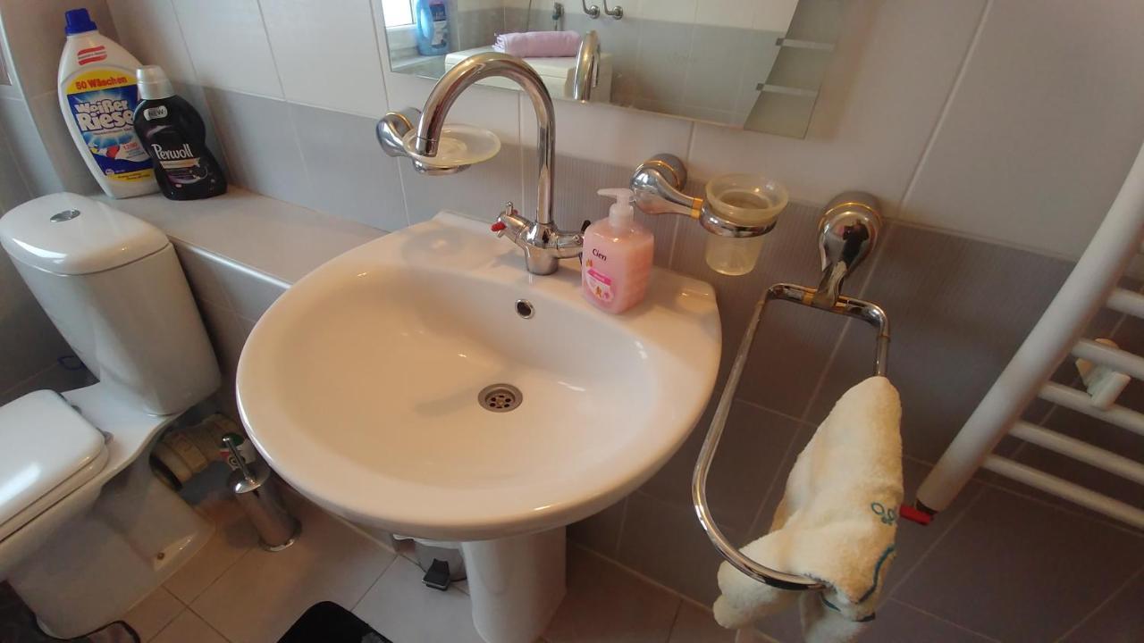 Talas Apartmani Belgrado Esterno foto