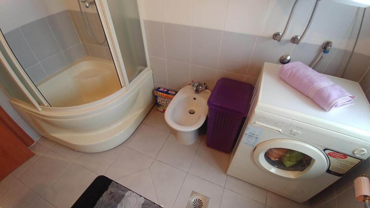 Talas Apartmani Belgrado Esterno foto